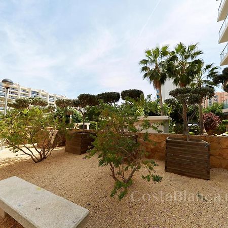 Luxurious, Newly-Renovated Large 2-Bedroom Condo By The Beach Benidorm Esterno foto